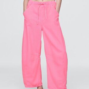 Mid Rise UltraSoft Easy Horseshoe Jeans EUC